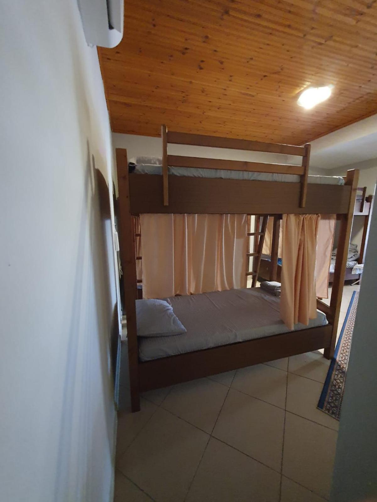 Mona'S Hostel Sarandë Eksteriør bilde