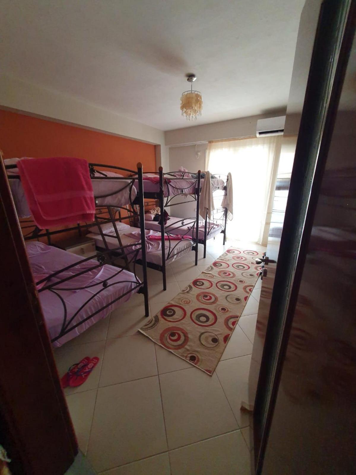 Mona'S Hostel Sarandë Eksteriør bilde