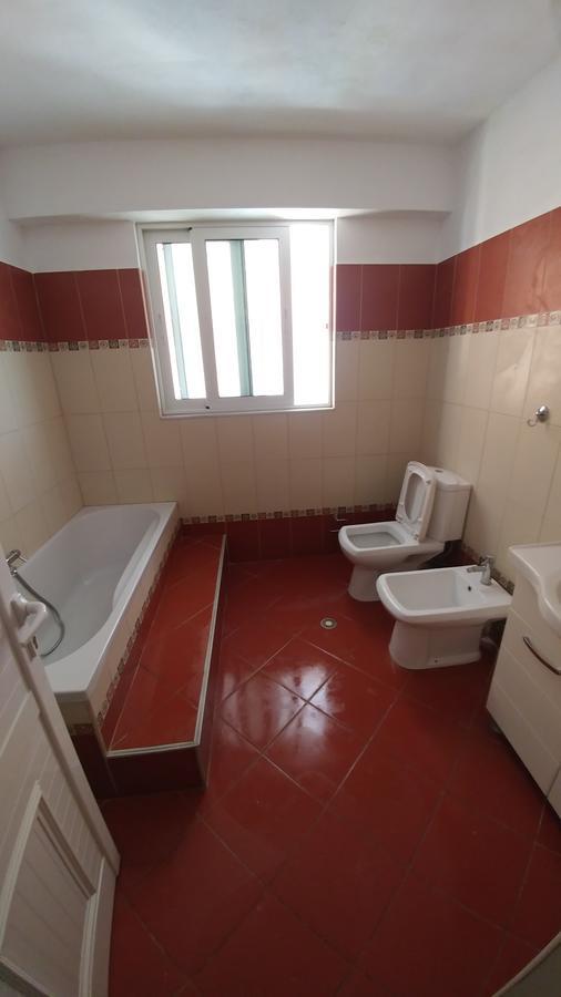 Mona'S Hostel Sarandë Eksteriør bilde